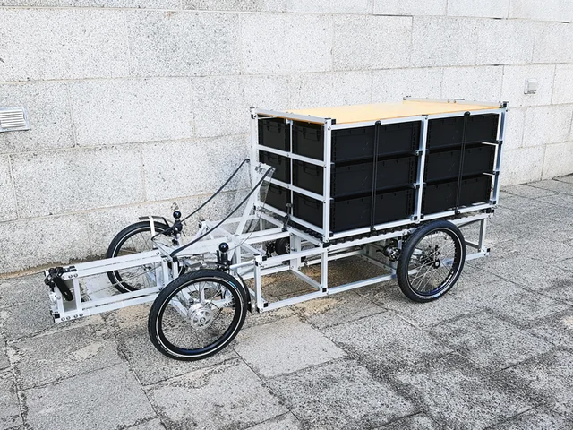 XYZ CARGO FOURWHEELER - with drawer module (detachable)