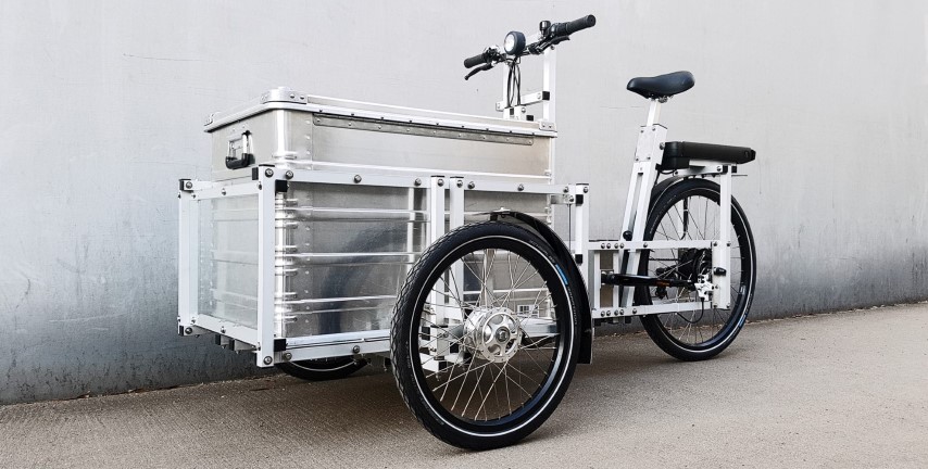 XYZ CARGO TRIKE with aluminium case from Zarges (lockable)